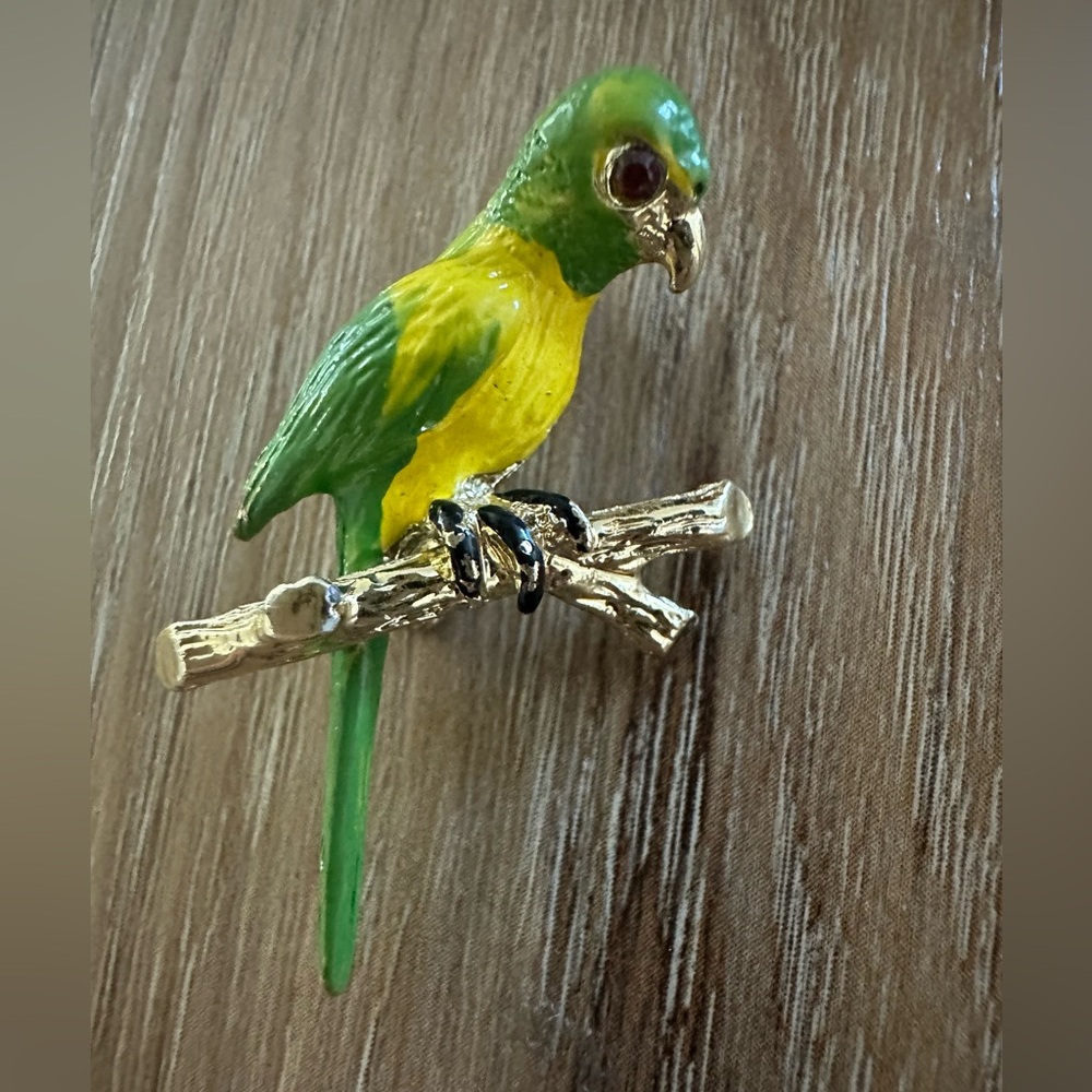 Vintage Enamel Parrot Brooch
